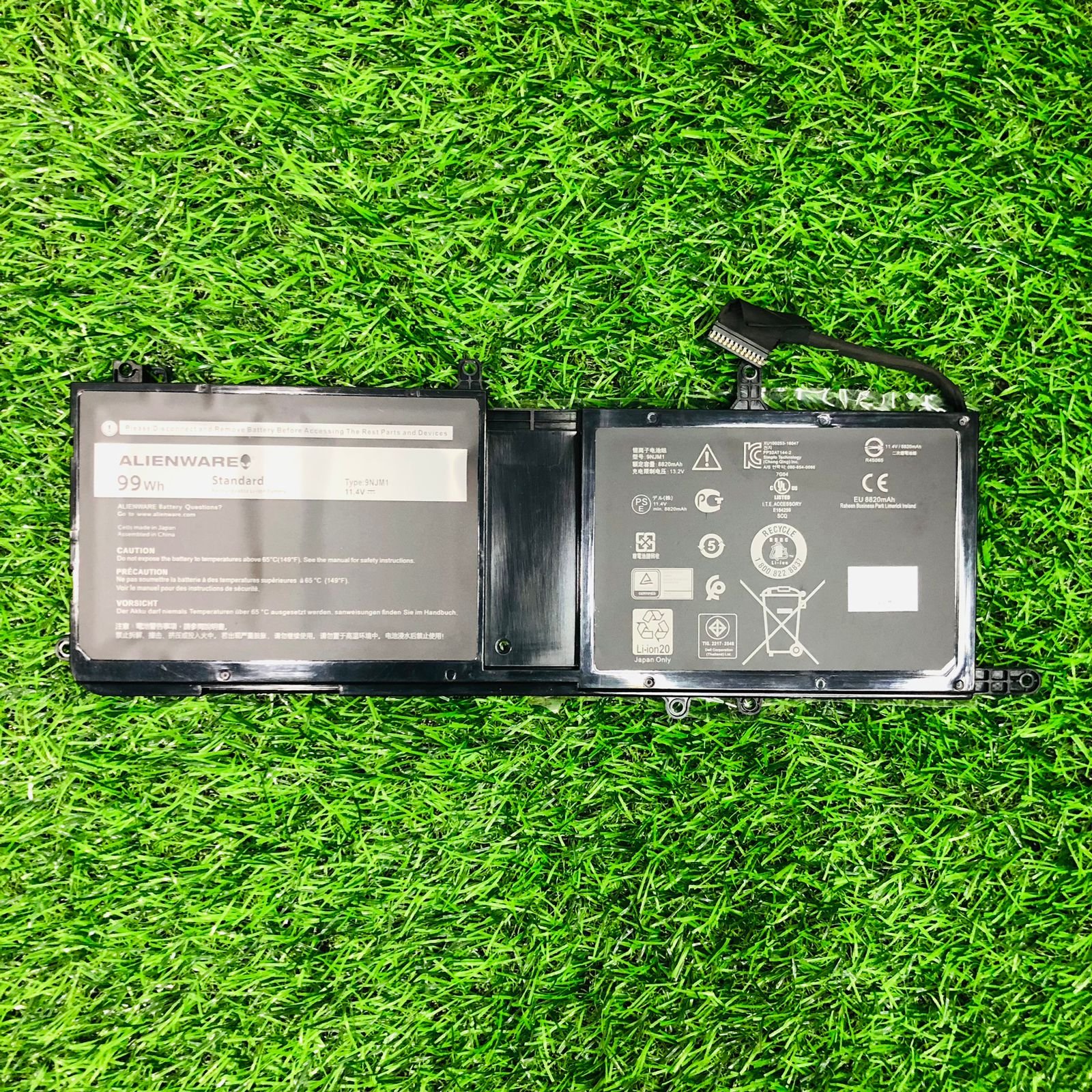 9NJM1 Laptop Battery Compatible with Dell Alienware 15 R3 R4 17 R4 R5 Series Notebook 0546FF 0HF250 44T2R HF250 MG2YH 0MG2YH 11.4V 99Wh 8820mAh