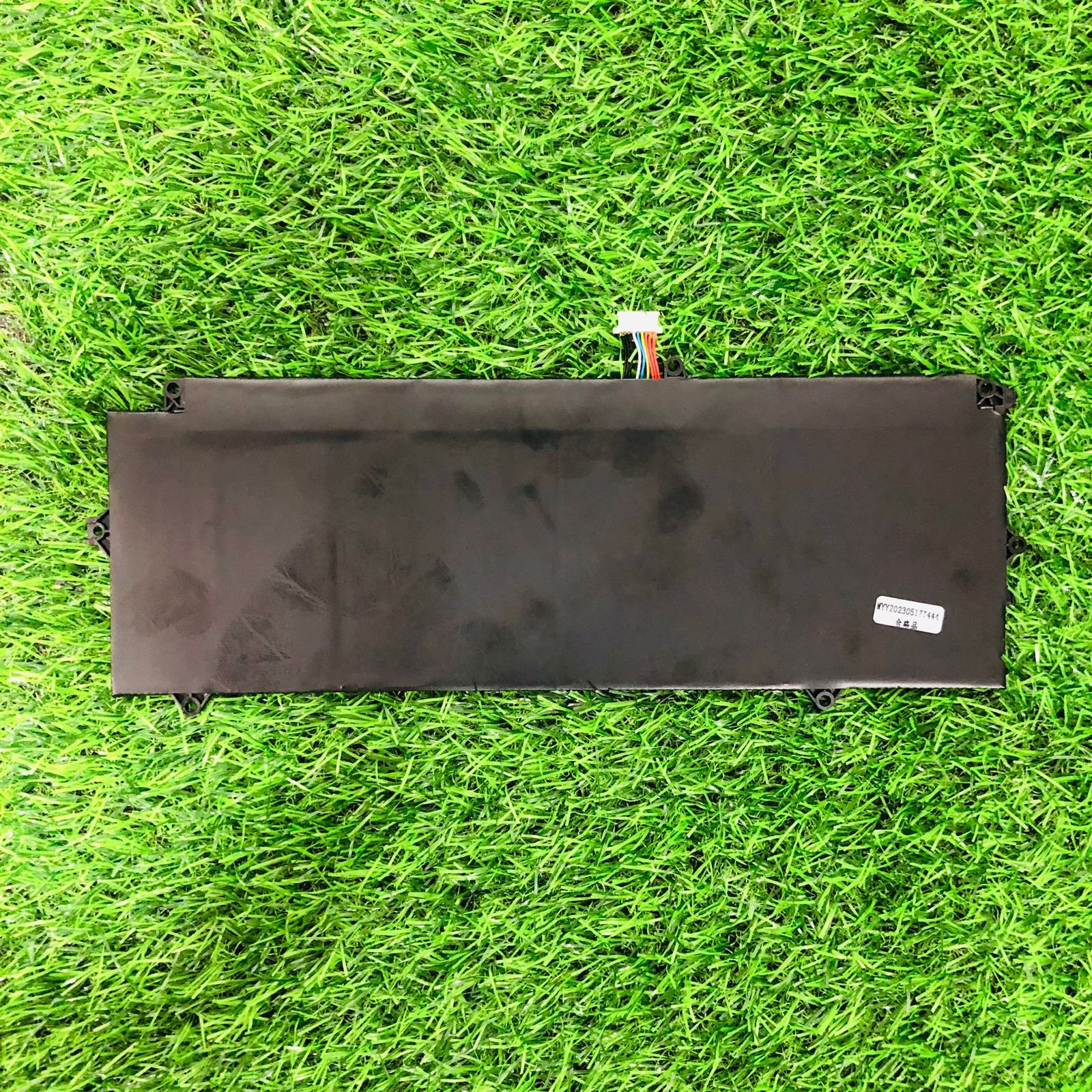 BATTERY- GENUINE HP ELITE X2 1012 G1 MG04XL 40WH BATTERY - Image 2
