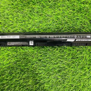 BATTERY - New Dell Inspiron 15 (5558) / 17 (5758 ) / Vostro (3558) 4-cell Laptop Battery 40Wh - M5Y1K 8th Gen up