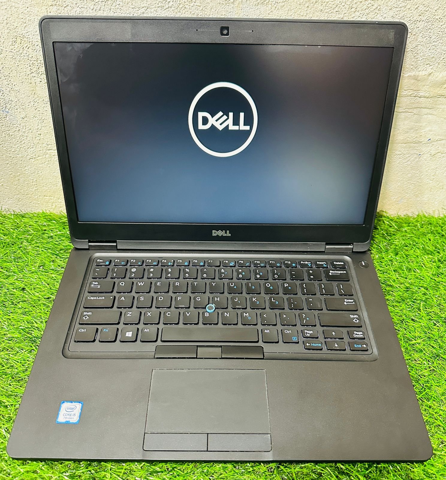 Dell Latitude 5490 Core i5 7th Gen 8GB Ram 256GB SSD Business Class Touch Screen Laptop - Image 2