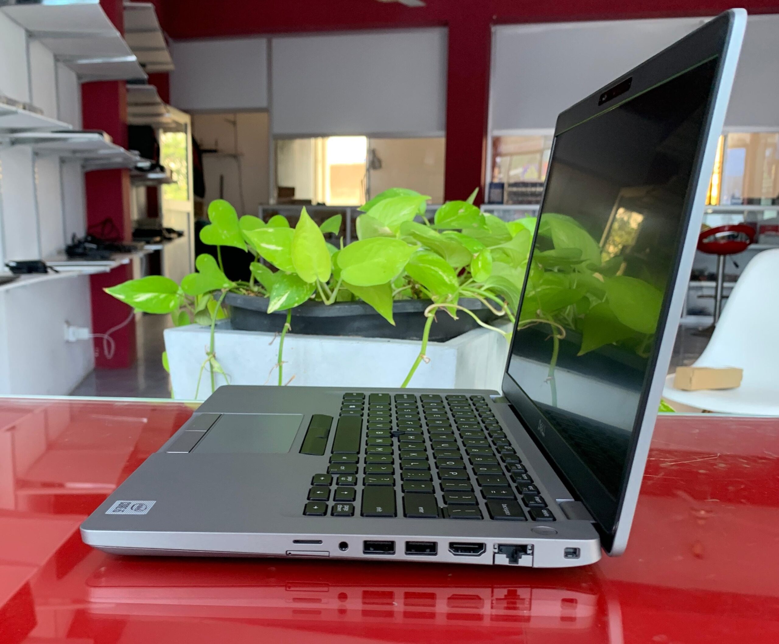 Dell Latitude 5410 Core i5 10th Gen 16GB Ram 512GB SSD Business Class Genuine Windows 11 Pro Laptop - Image 3